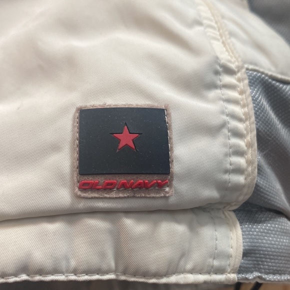 Old Navy Ski Jacket Women’s Medium - Picture 6 of 6